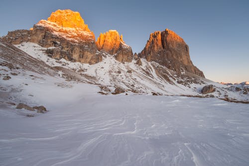 Free Landscape with Mountains in Winter Stock Photo