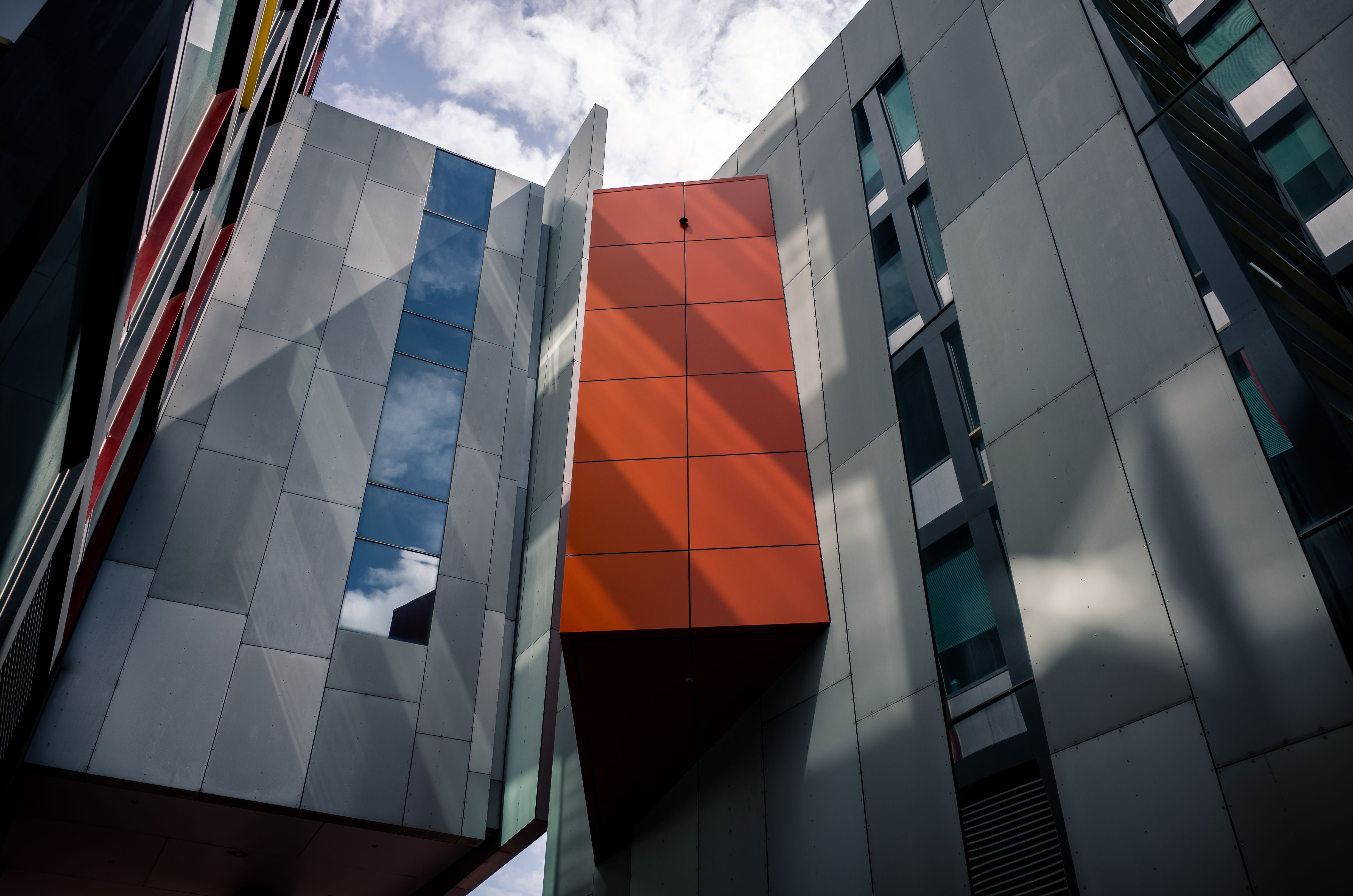 Facade of a Modern Building in City · Free Stock Photo