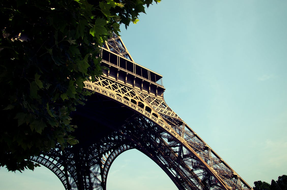 Torre Eiffel, París Francia Fondo De Pantalla Digital · Foto de stock  gratuita
