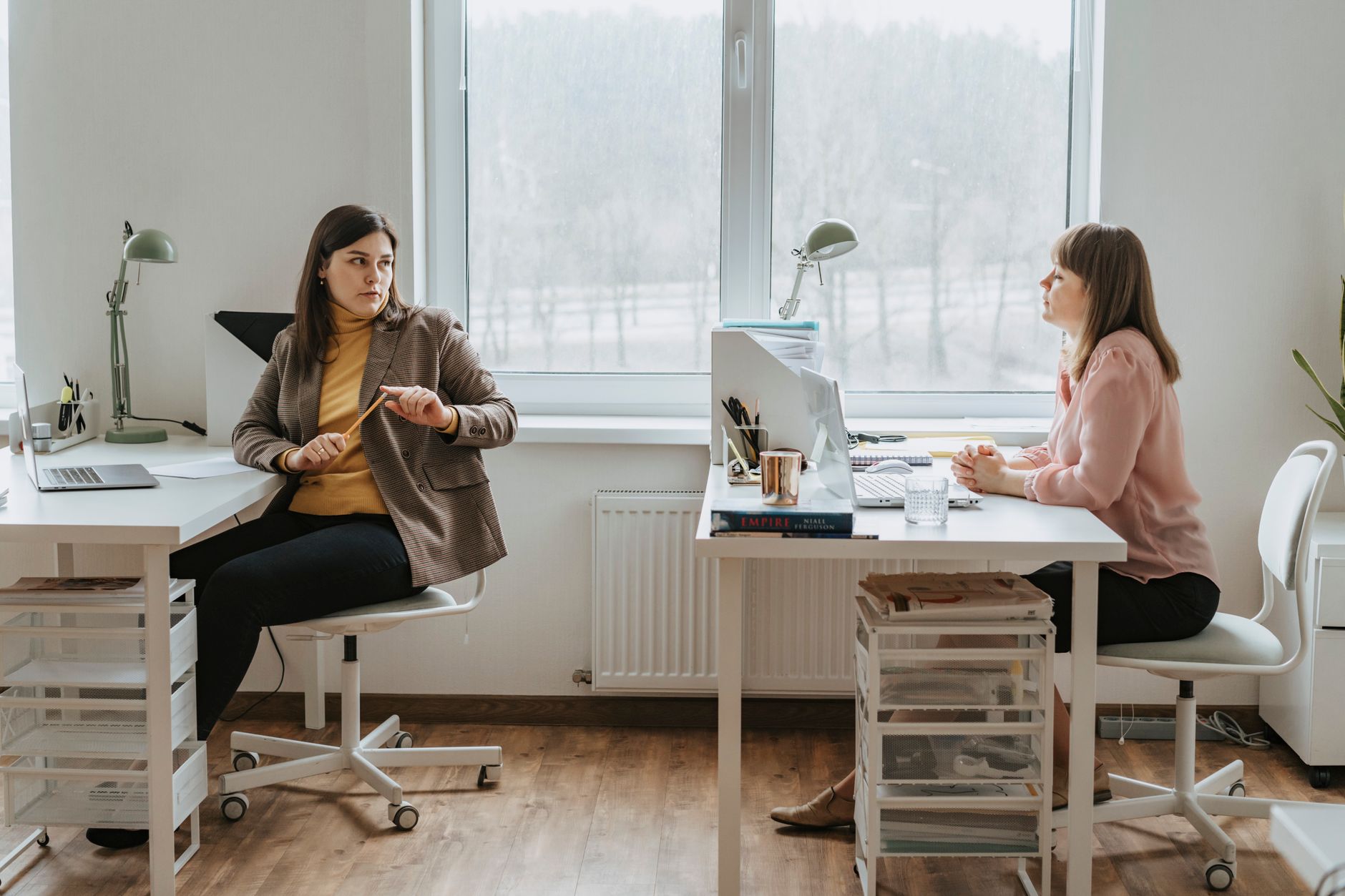what to look for in best office chair under $200