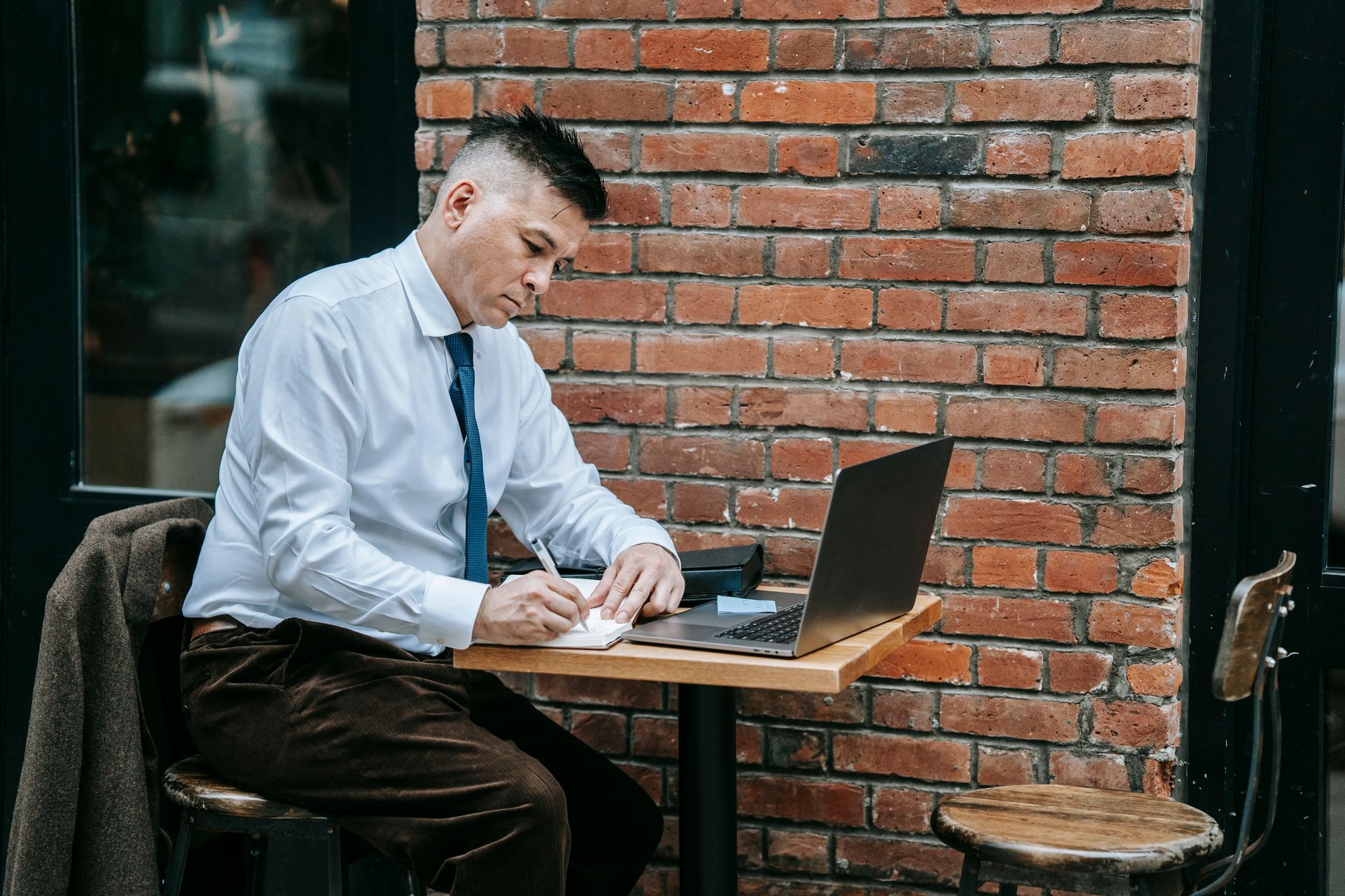 Build a $1M one-person business faster with AI