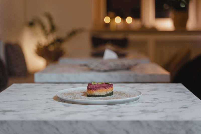 F&B