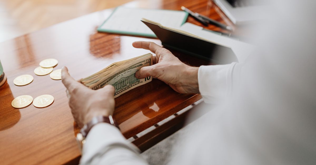 Errores Comunes que Debes Evitar al Ahorrar Dinero