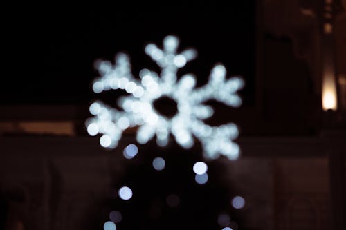 Photos gratuites de bokeh, fond sombre, illuminations de noël