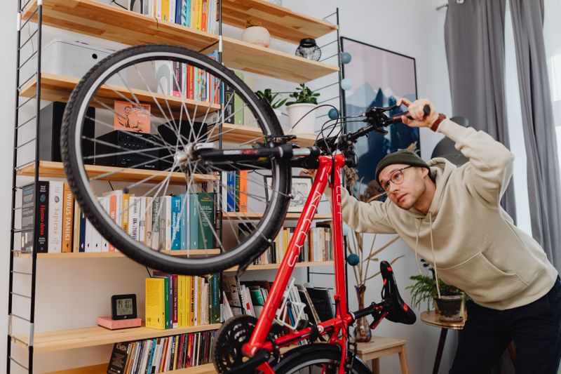 Montageständer für die Pflege: Arbeiten ohne krummen Rücken — step-by-step visual example