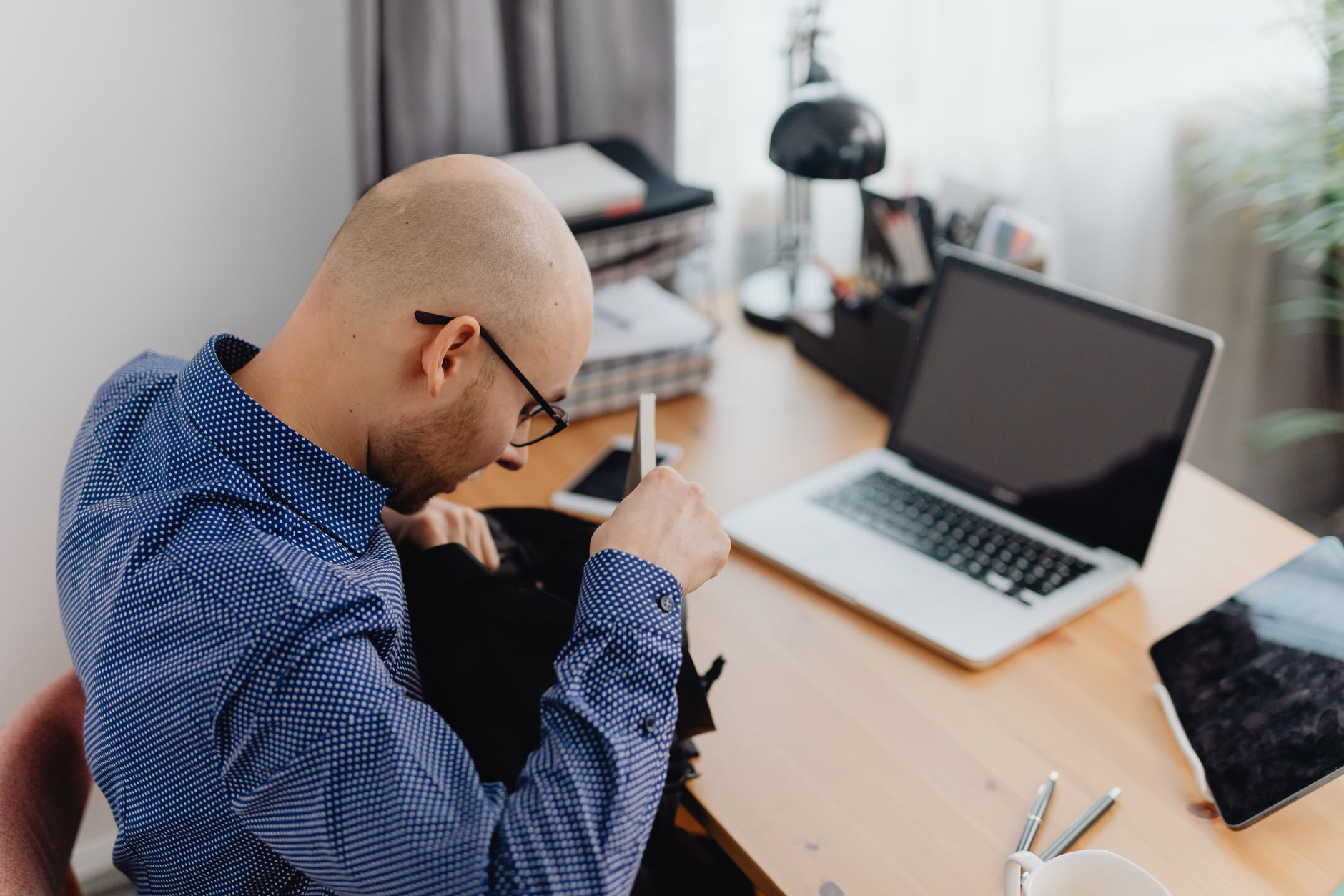 Zero-Touch Deployment: How a Hospital Laptop Can Go from Box to Fully Configured Workstation Without IT Laying a Hand on It