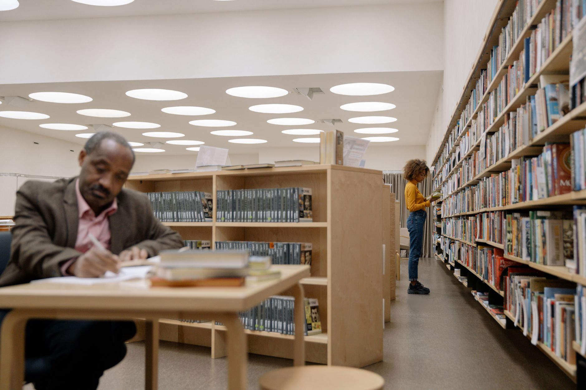 The Library You Can't Quite Touch: How Digital Collections Change Your Relationship With the Books You Own