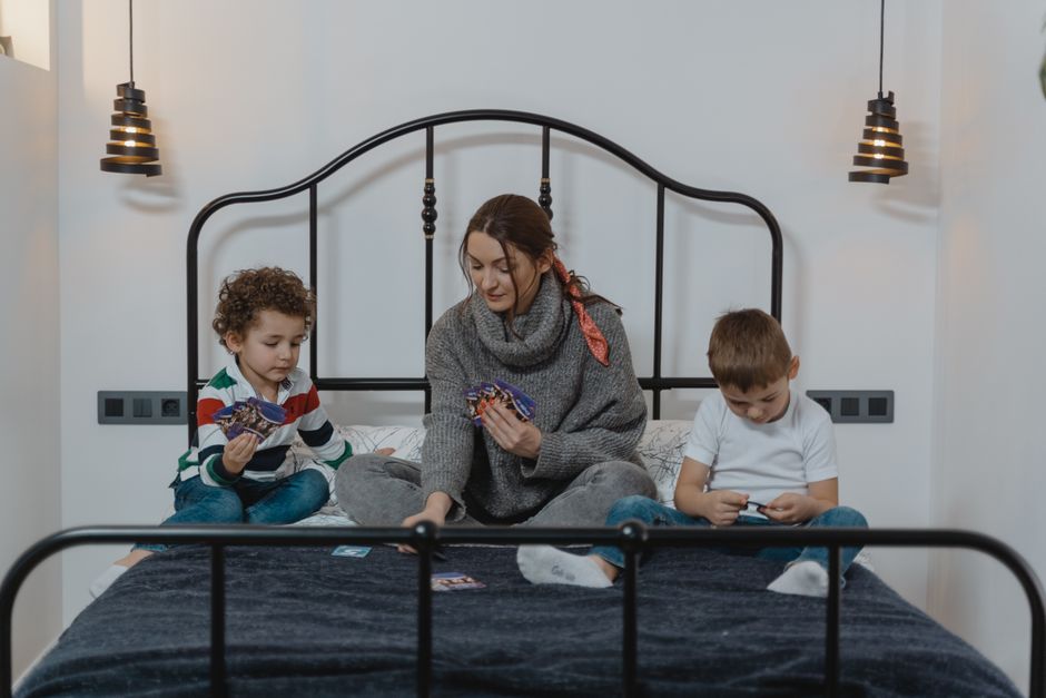 Best Illustration Cards for Family Bonding in a Small NYC Apartment – My Honest Review as a Dad