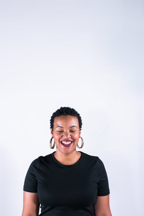 Ingyenes stockfotó afro-amerikai nő, áll, álló kép témában