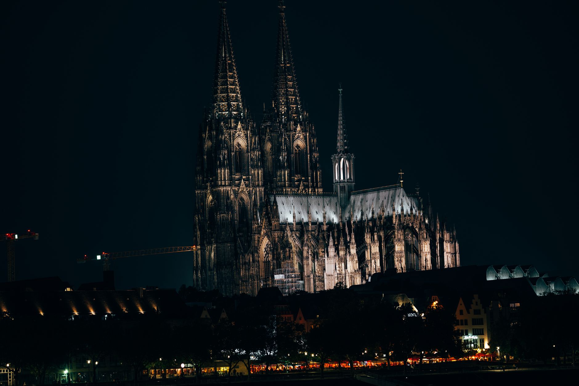 almanya fizyoterapist iş ilanları köln - Almanya Fizyoterapist İş İlanları Köln: 2026’da Kariyer görseli
