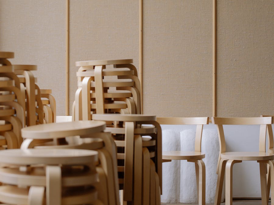 What stools are concerning?