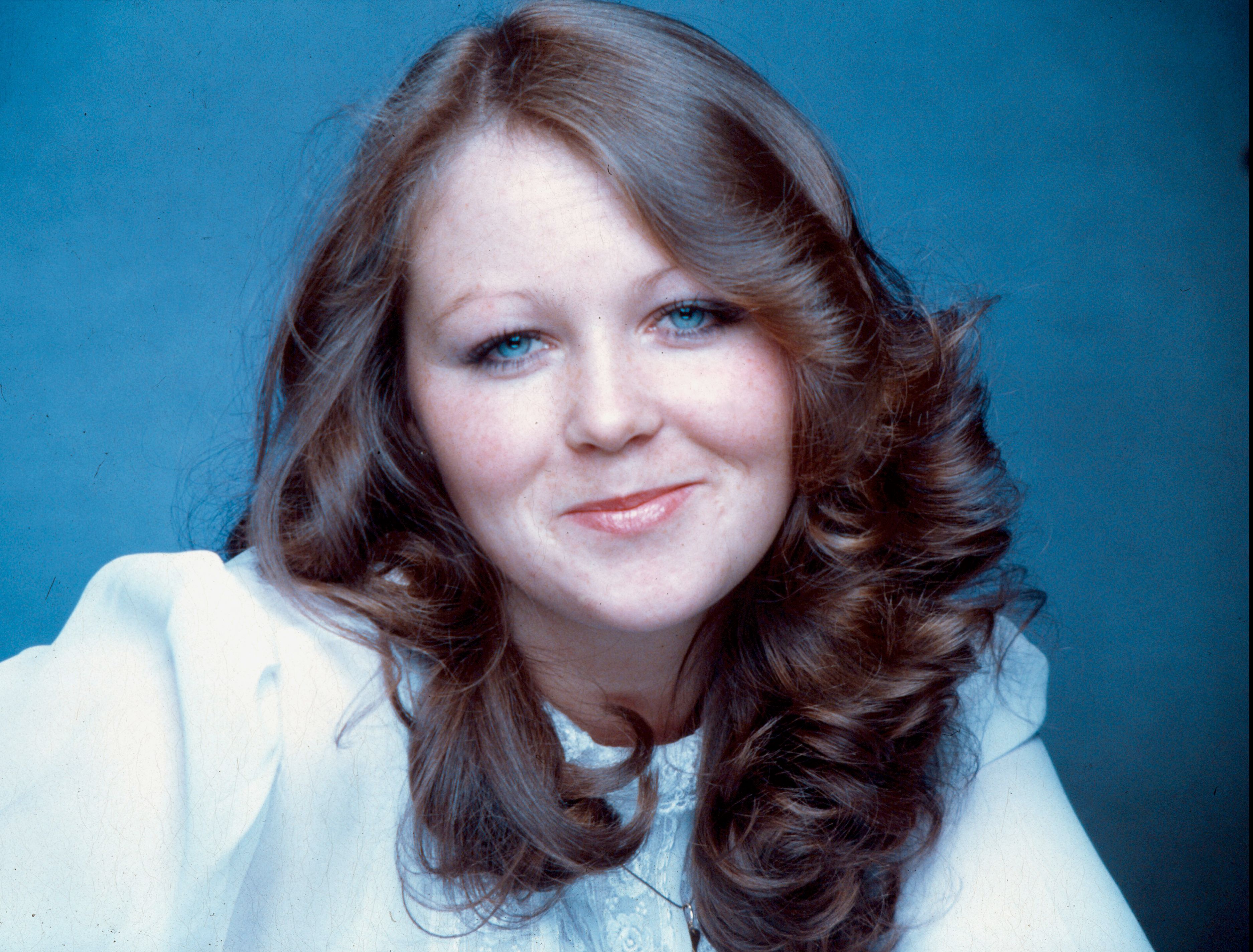 Bonnie Tyler, Iconic Welsh Singer Behind 'Total Eclipse of the Heart,' Dies at 75