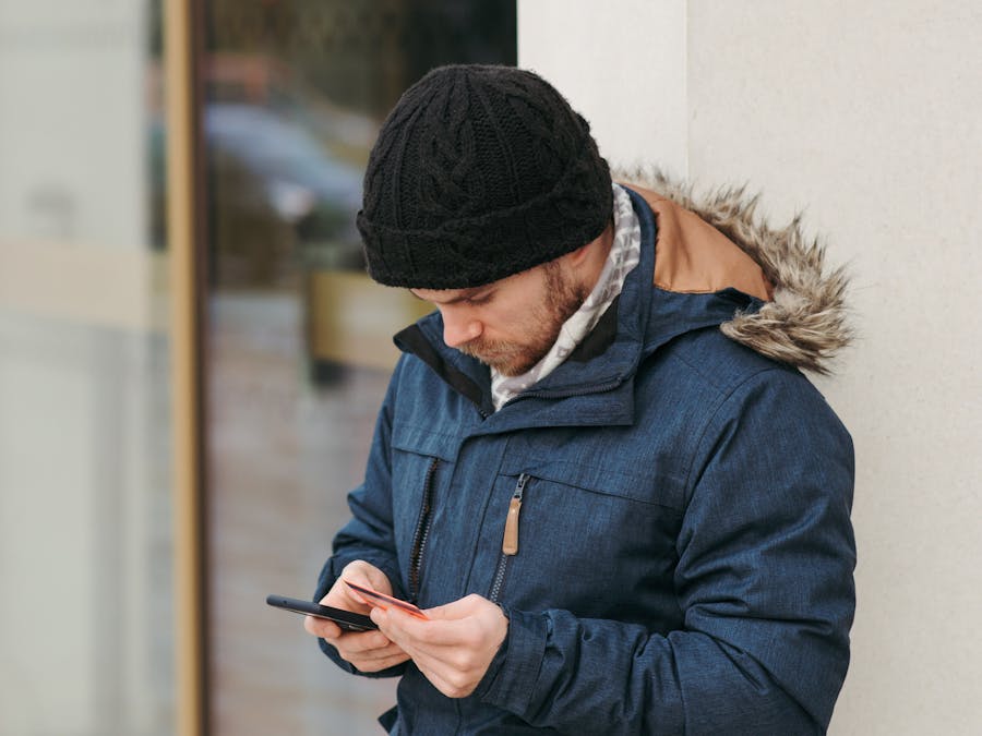 Which is the best app to earn money at home?
