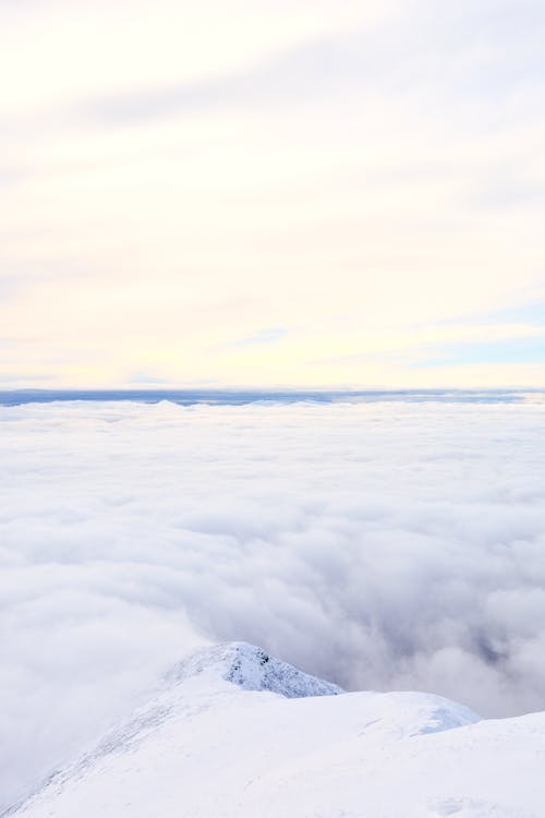 Kostenloses Stock Foto zu himmel, landschaftlich, meer von wolken