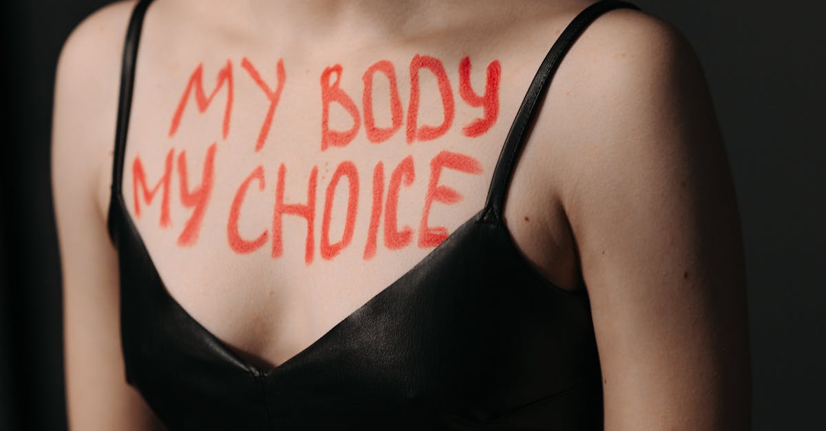 世壯運消音 台灣 鄭運鵬痛批國民黨的 國家認同騙局