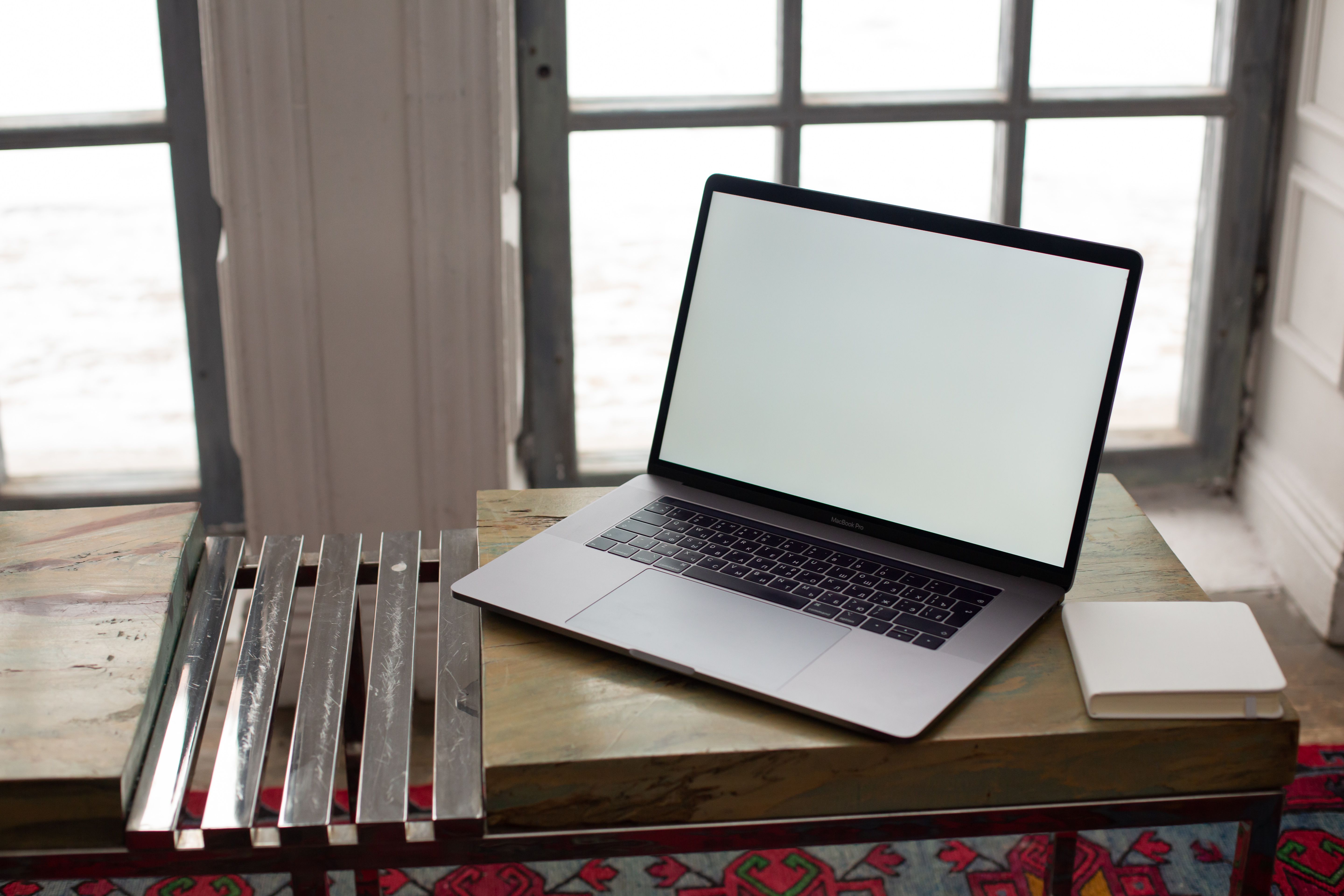 Notebook Powerbank 25000 mAh — Empfehlung für Hochleistungs-Powerbank für Notebooks