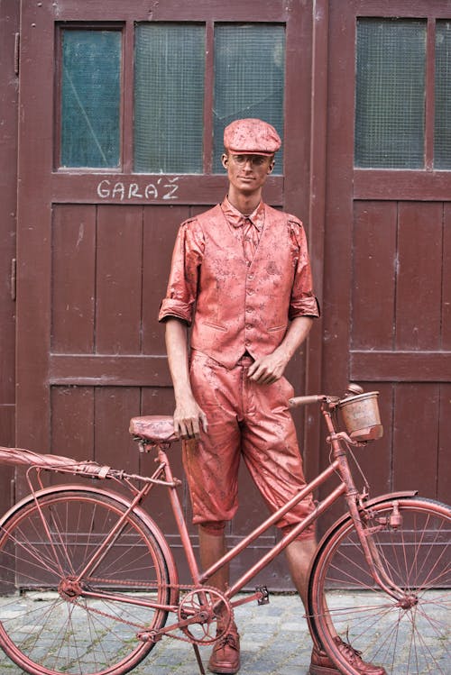 Fotos de stock gratuitas de bicicleta, boina, disfraz