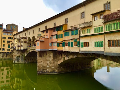 Ilmainen kuvapankkikuva tunnisteilla arkkitehtoninen, arno-joki, Firenze