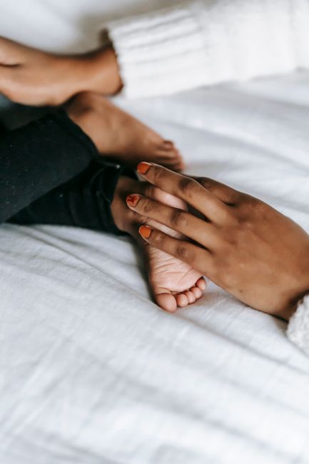 hand foot rash skin