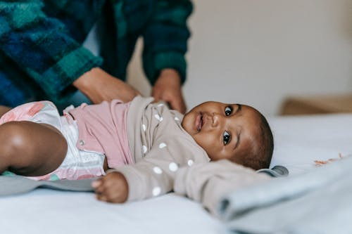 Základová fotografie zdarma na téma african american baby, anonymní, batole