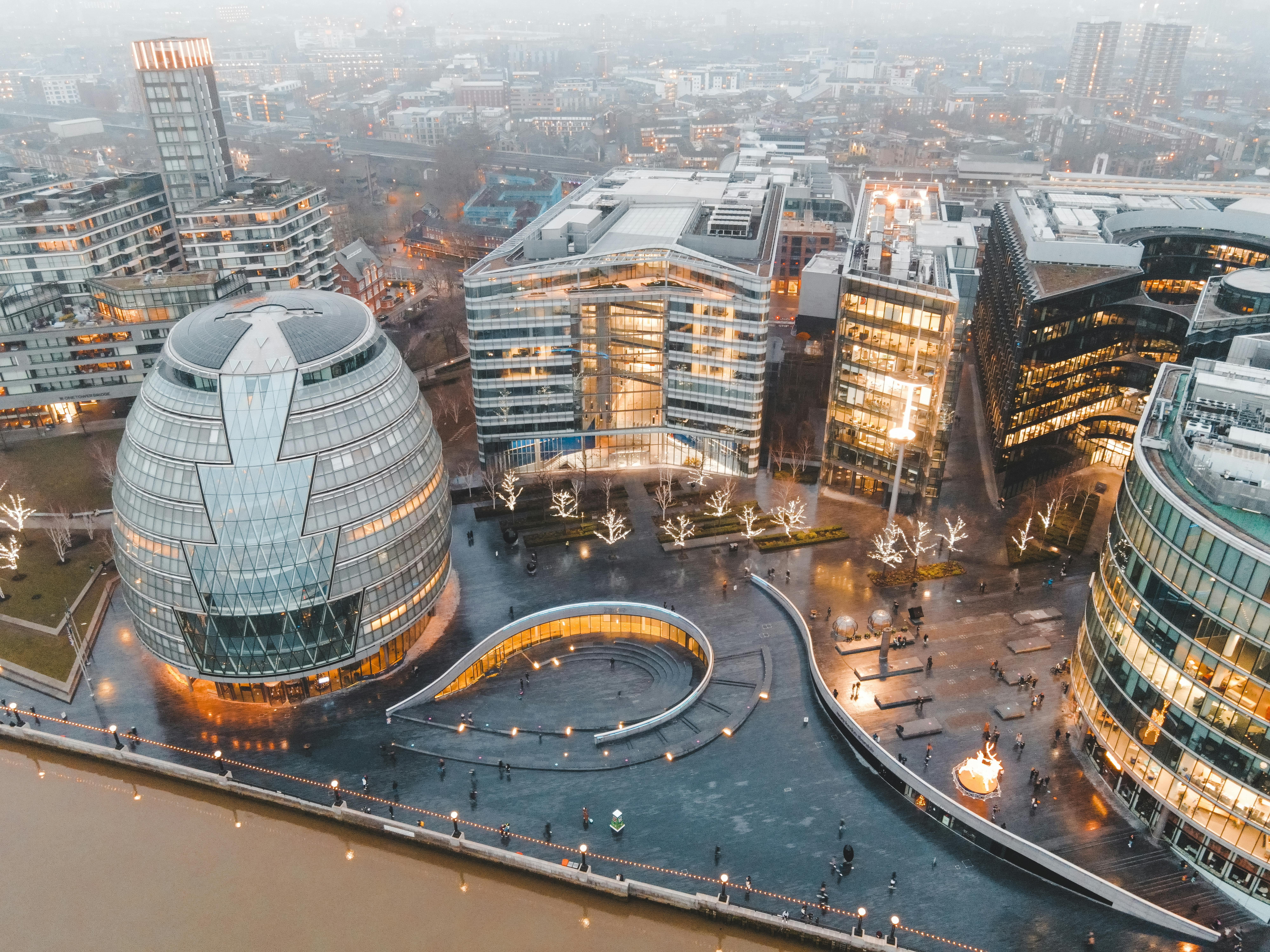 London Easter scenery with spring blossoms and city architecture
