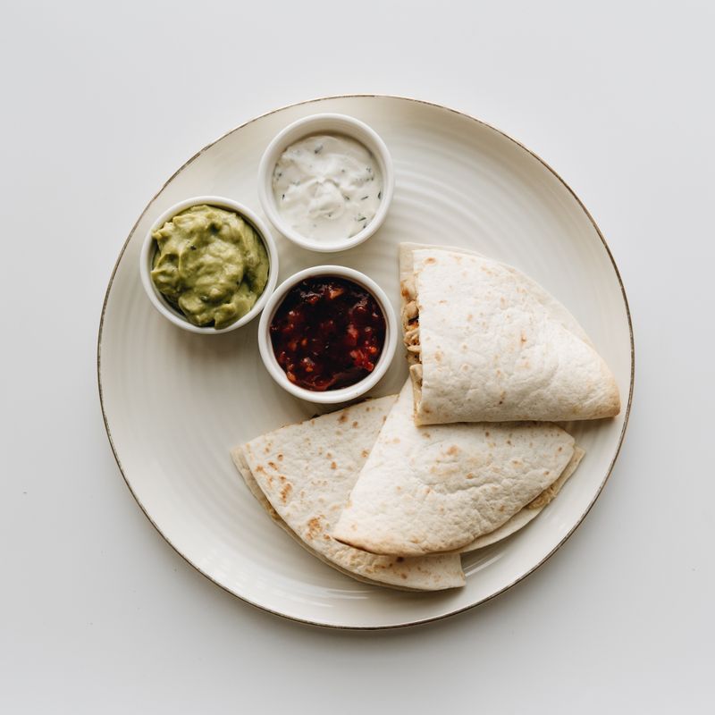 Easy No-Cook Cream Cheese and Salsa Dip