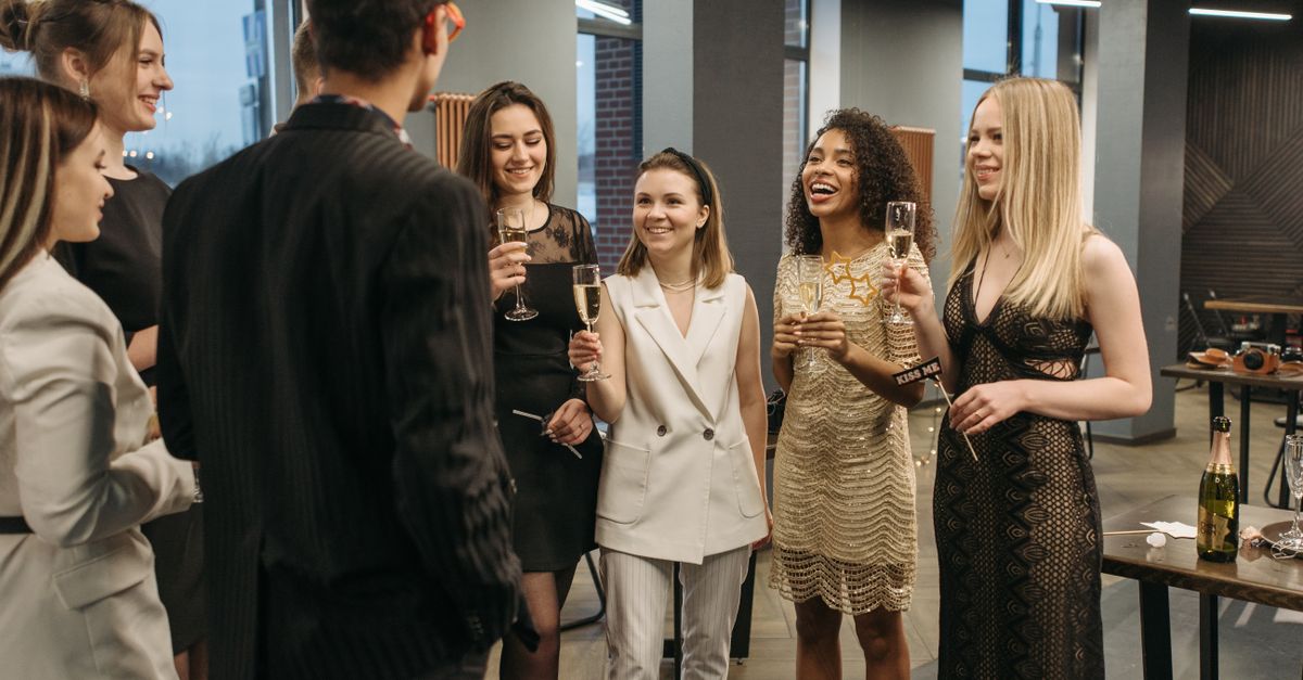 Product Launch & Brand Activation Bar Strategy: How Custom Cocktails Boost Engagement