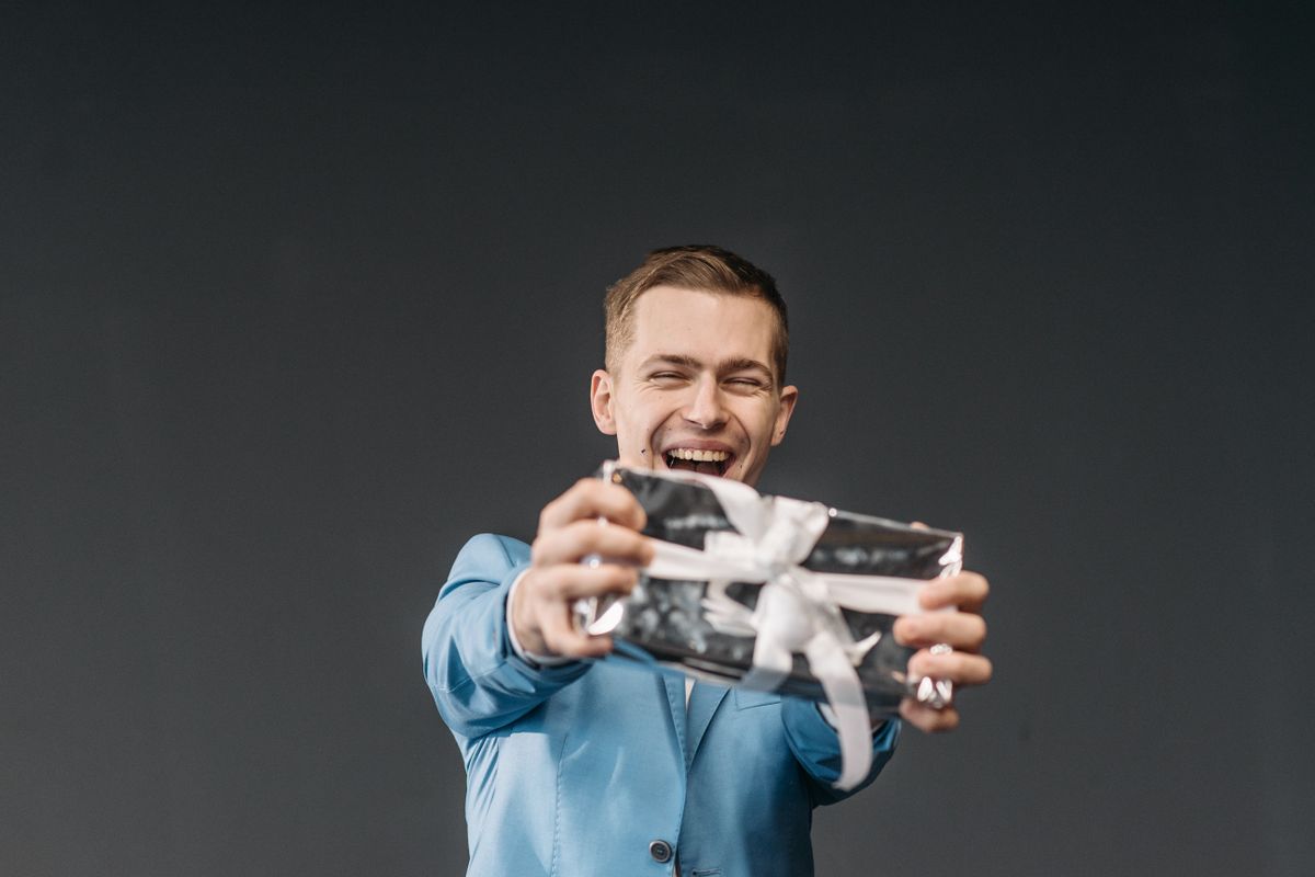 Geschenkideen für Technikliebhaber: 7 DIY-Kits + passende Produkte — Hero-Aufnahme