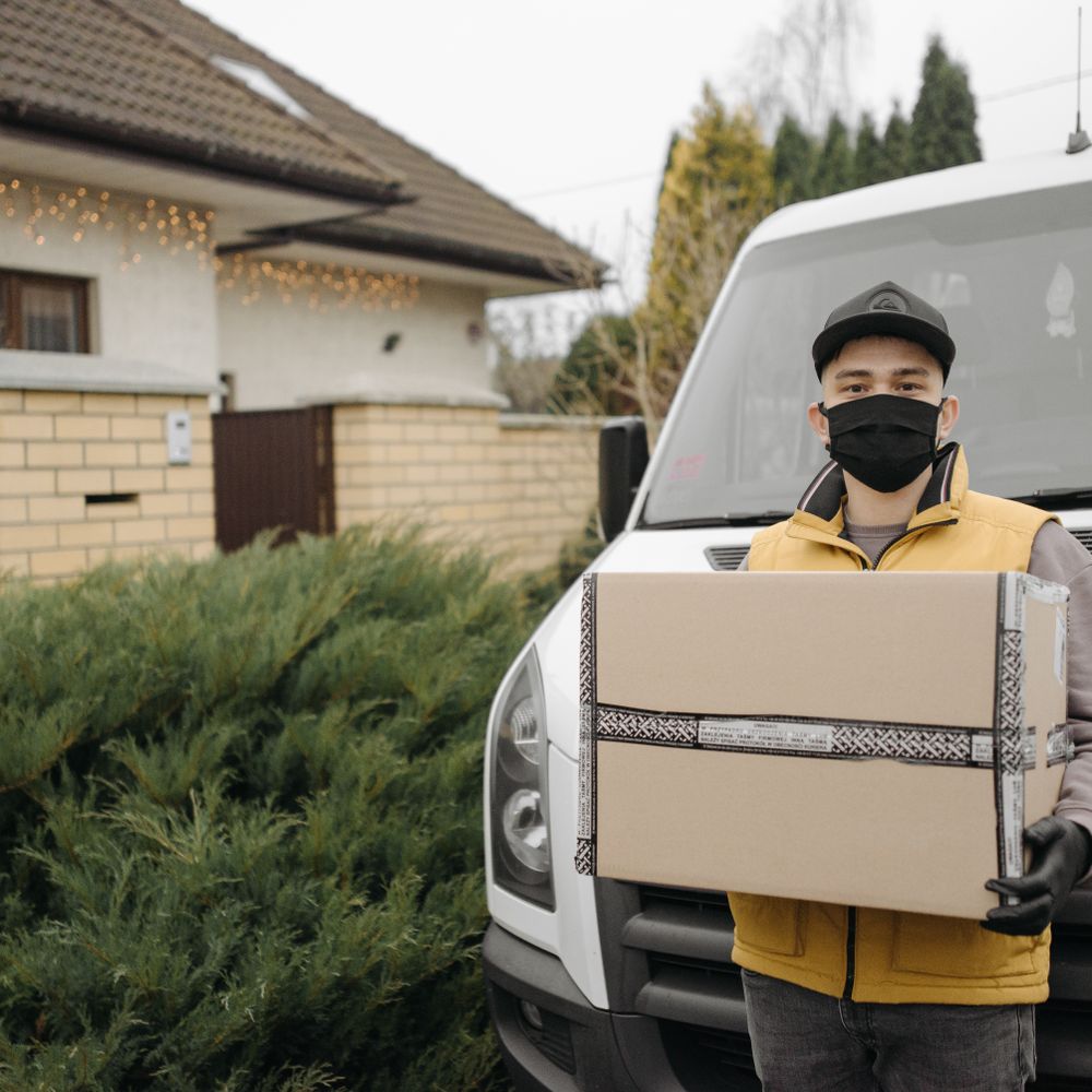 Freethorpe — man and van team loading a removal van