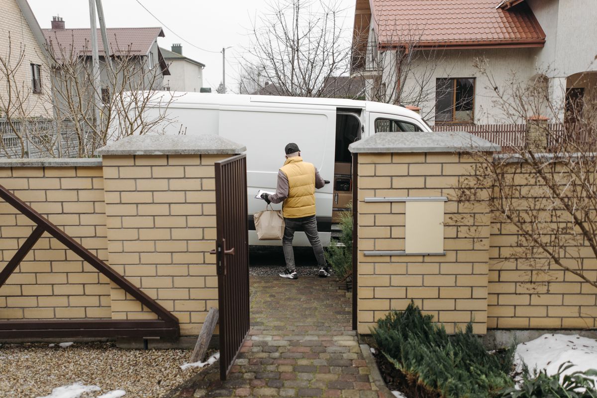 man with a van in Lynemouth — Loaded properly: blankets, straps and a plan in Lynemouth