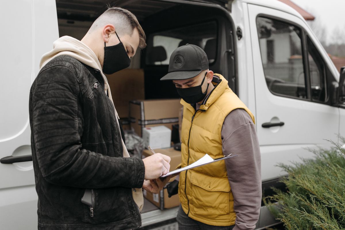 same-day man and van in Oakham — Loaded properly: blankets, straps and a plan in Oakham
