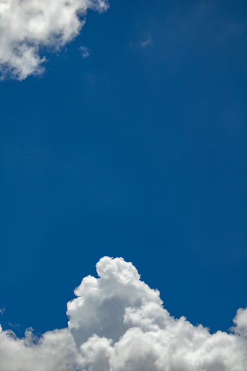 White Cloud Under Blue Sky