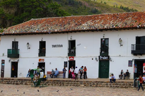 Foto d'estoc gratuïta de camp, casa antiga, poble de muntanya