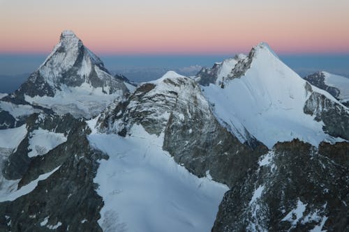 Darmowe zdjęcie z galerii z formacje geologiczne, formacje skalne, góry