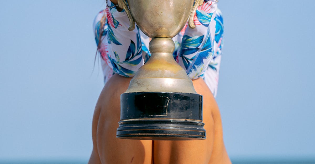 女中彩券頭獎24億!氣炸提告真相大揭秘💰⚖️