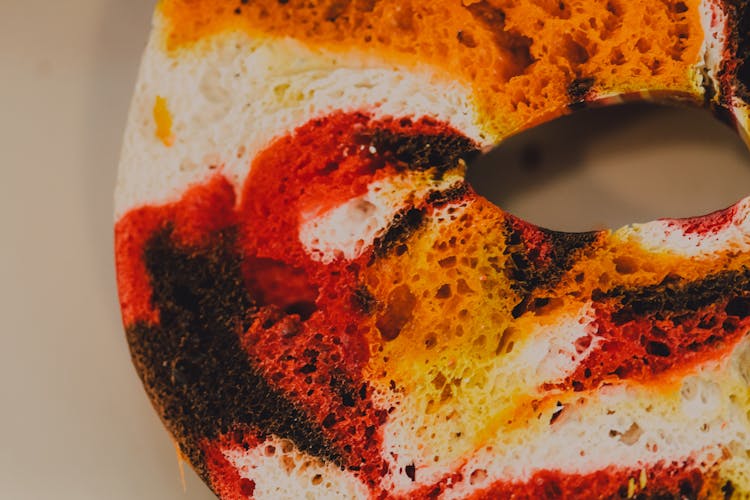 A Close-Up Shot Of A Sliced Bagel