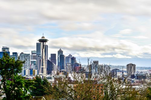 Seattle Skyline Featuring the Space Needle · Free Stock Photo