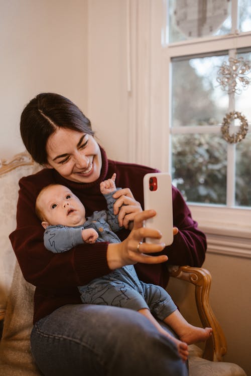 Free stock photo of adult, baby, best friends