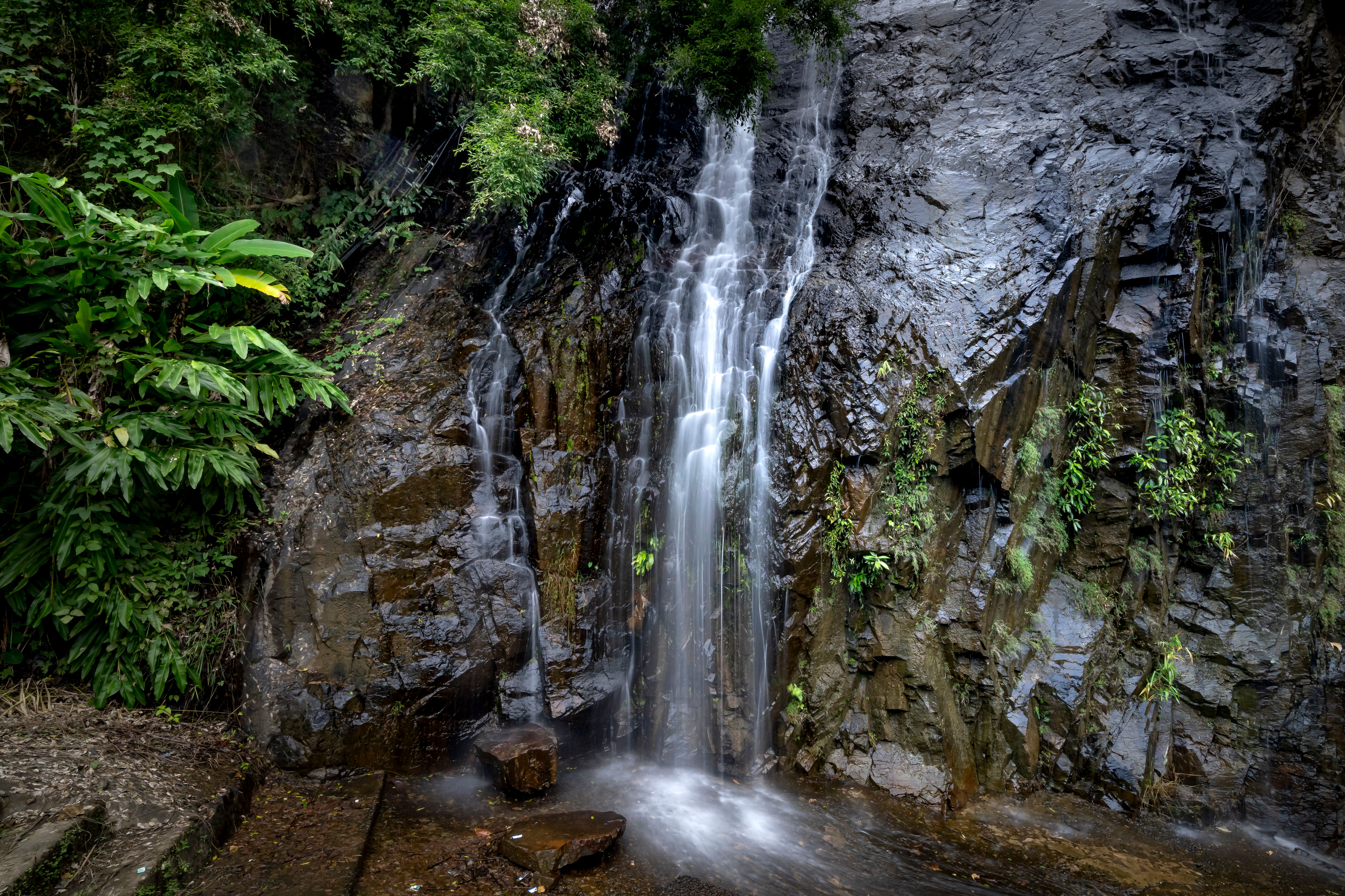 Foto de stock gratuita sobre acantilado, agua, al aire libre