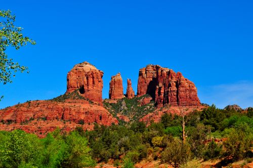 Free Dramatic red rock formation against a clear blue sky in Sedona, Arizona. Stock Photo