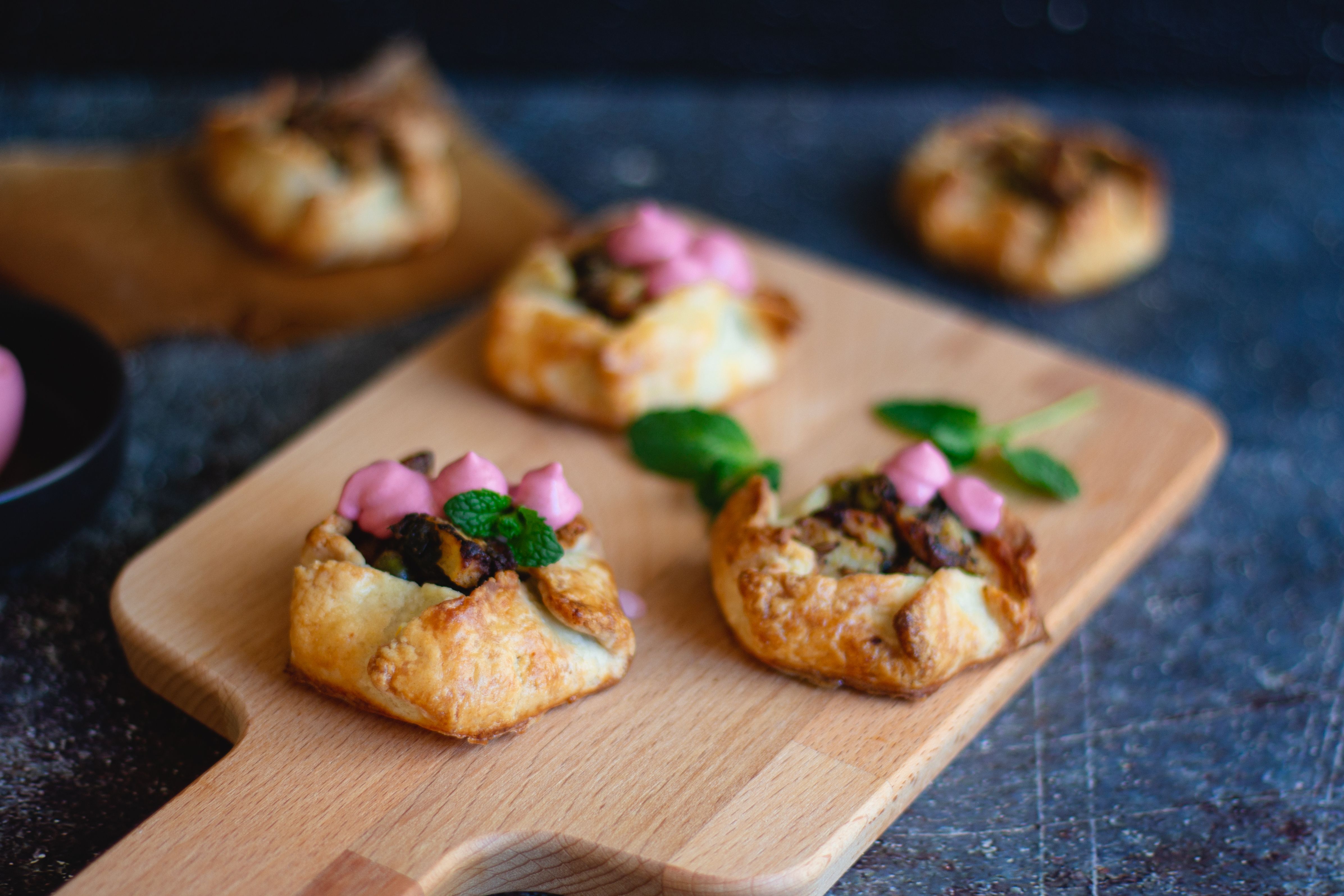 Slow-Cooked Samosa with Chipotle Slaw
