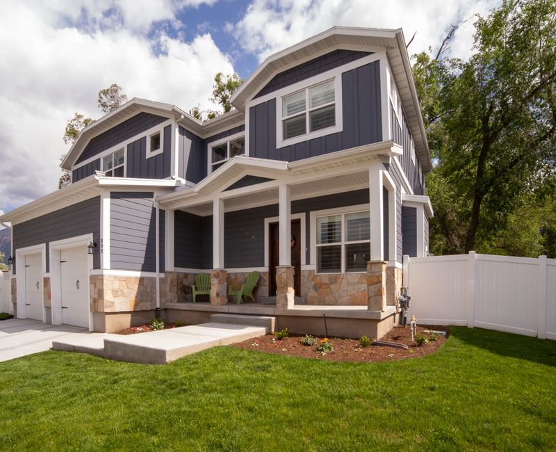 Louisville home exterior with fresh paint and landscaping