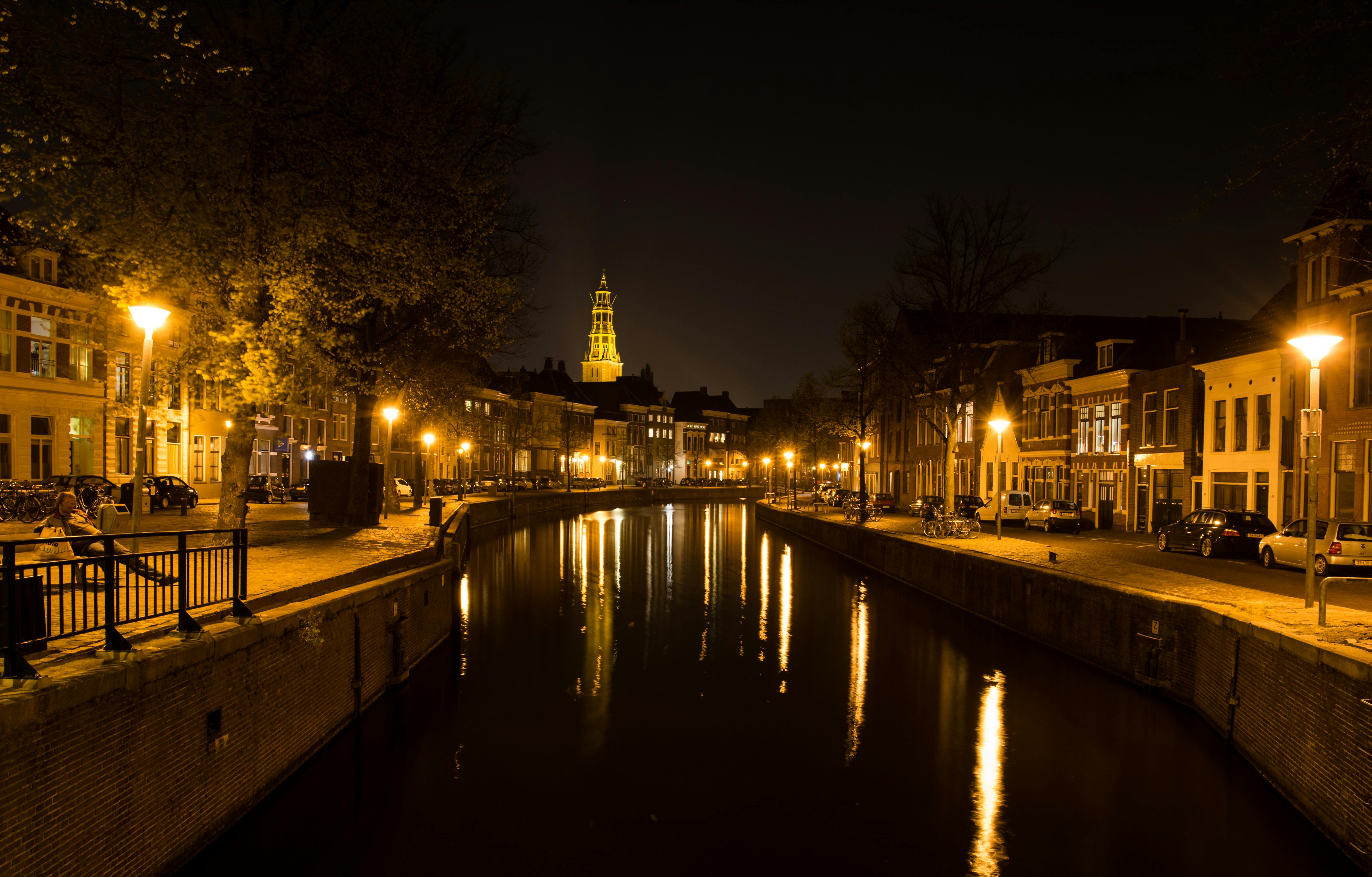 city night evening canal