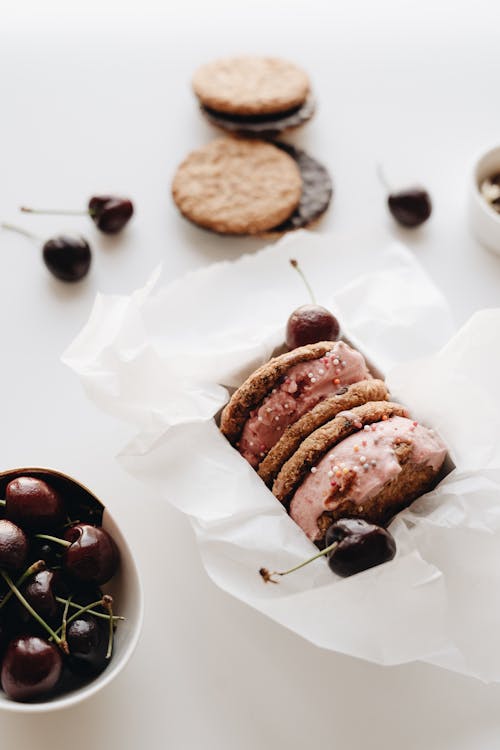 Gratis lagerfoto af dessert, frugt, høj vinkel visning