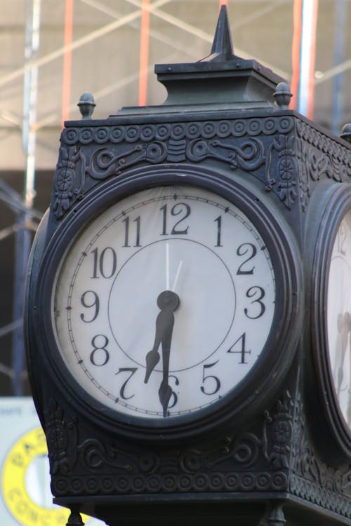 Kostenloses Stock Foto zu schwarze uhr