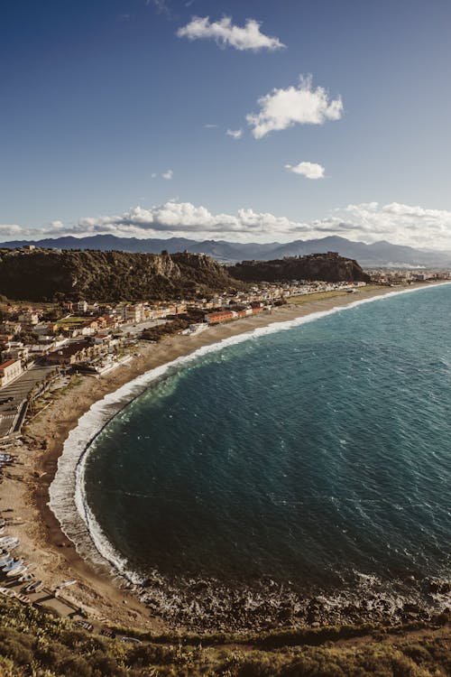 Foto d'estoc gratuïta de badia, Costa, edificis