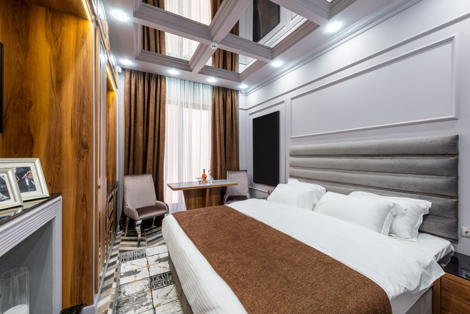 The Carlyle Penthouse photo 5