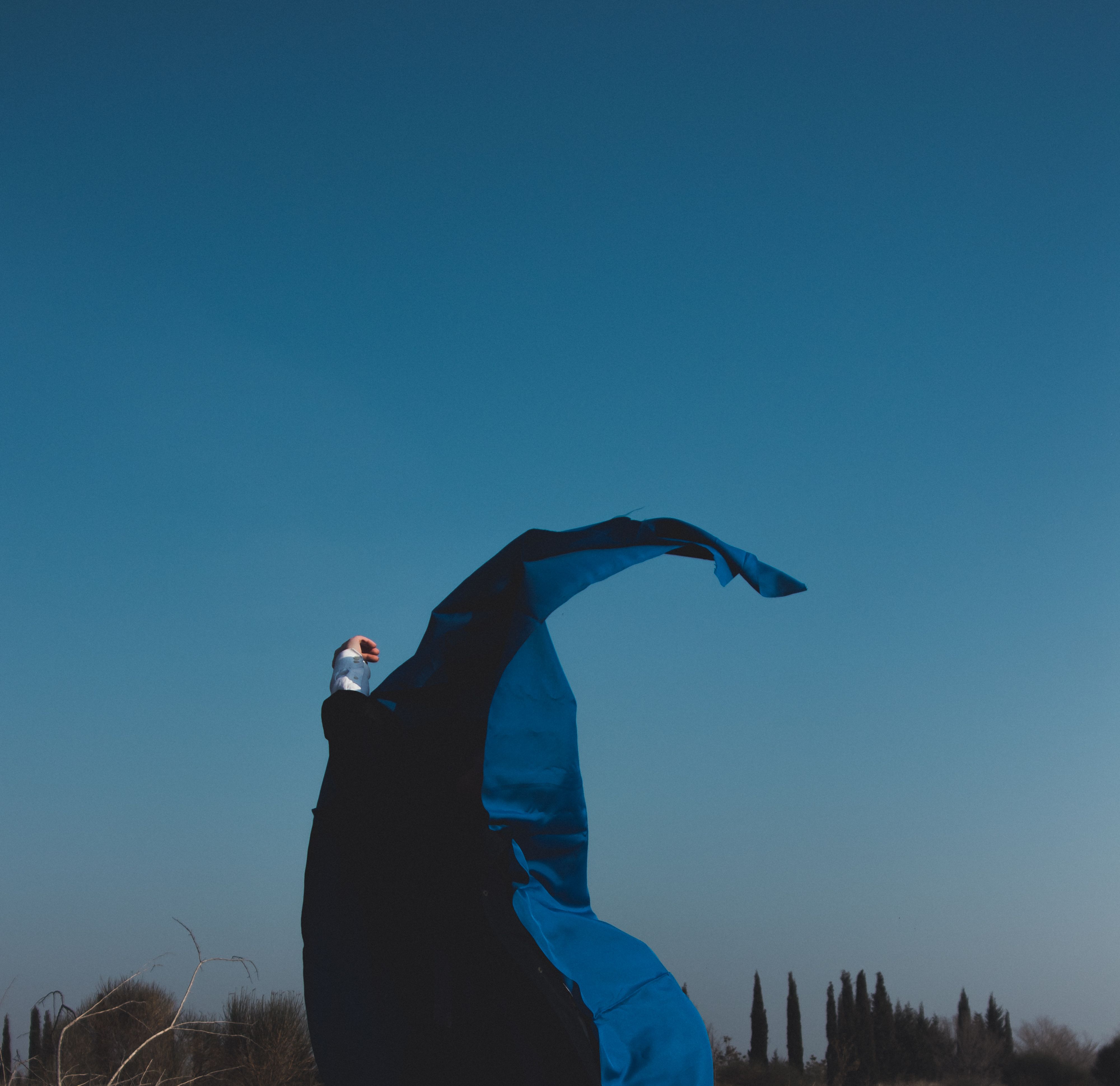 Throwing Cloth Photos, Download The BEST Free Throwing Cloth Stock ...