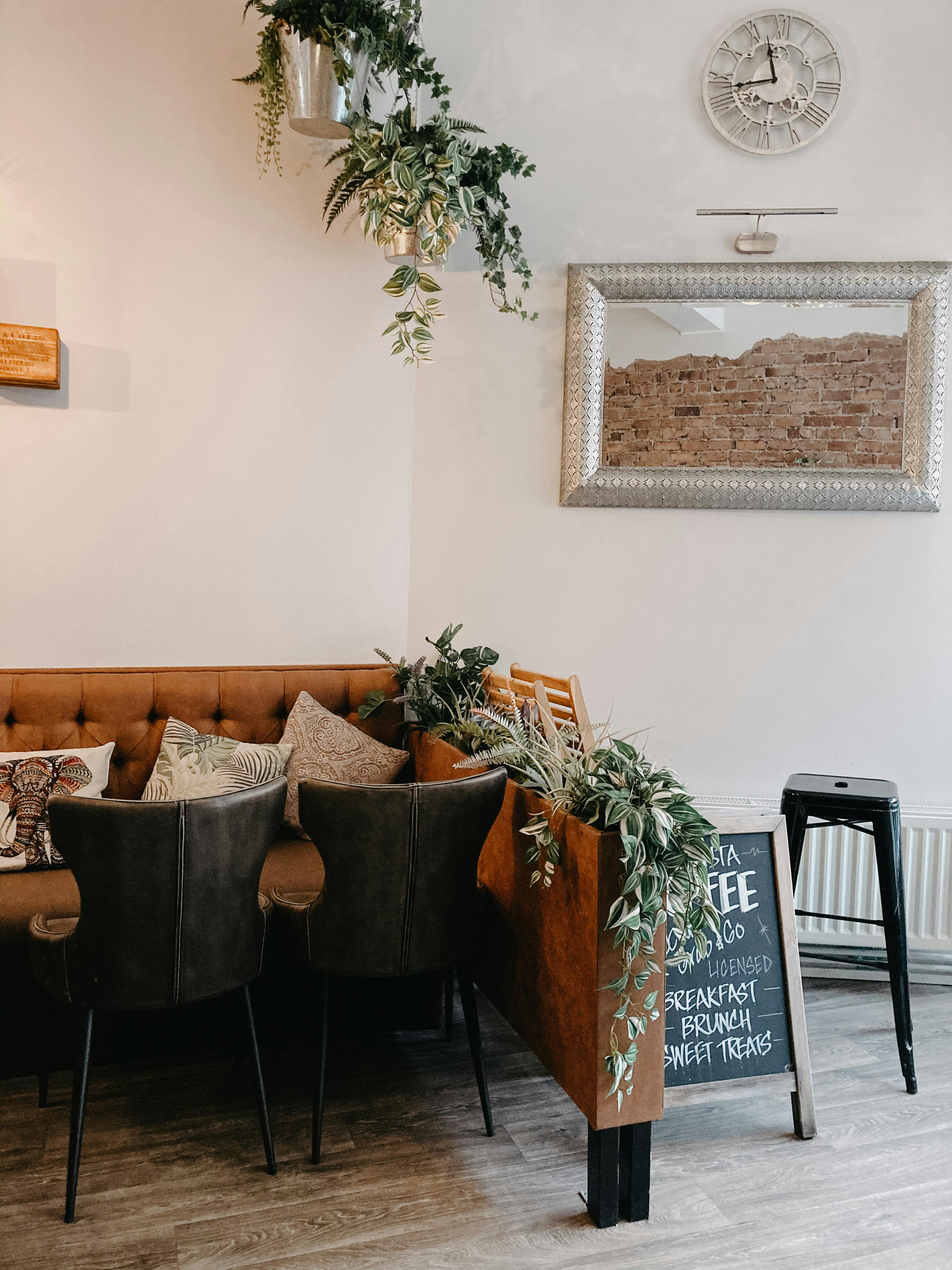 cozy coffee shop design