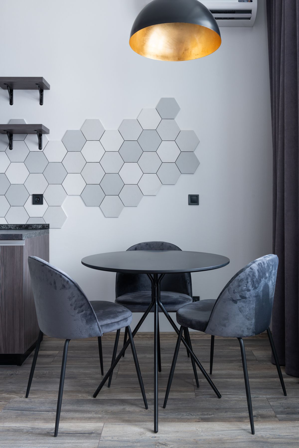Dining table and chairs in modern dining room